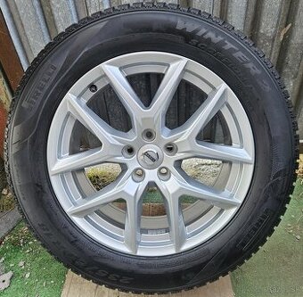 Atraktívna, orig. zimná sada VOLVO - 5x108 r17 + 235/60 r18