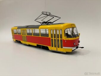 Kovový model električka Tatra T3 1:43