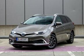 Toyota Auris Touring Sports Hybrid/Executive/SK vozidlo/