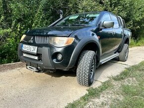 MITSUBISHI L200 2.5 DID A\T - 1