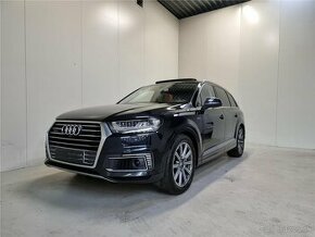 Predám AUDI Q7 e-tron