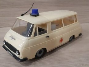 Predam skoda 1203 kdn sanitka