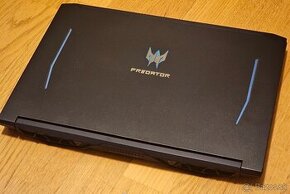 ACER PREDATOR HELIOS 300