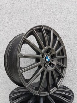 BMW 3, 5, X1, X3, X4 alu disky 5x120 R19 ET37 8J