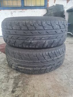 225/55 R17