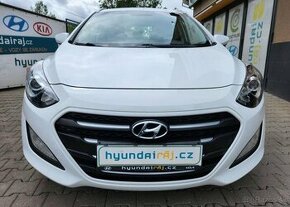 Hyundai i30 1.6-NÍZKÉ KM-spotř.5,1l/100km - 1