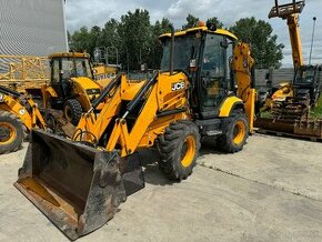 Jcb 3cx / compact s kladivom traktor bager