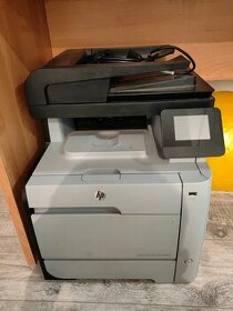 HP color laserjet Pro MFP476dn