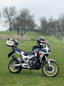 Honda africa twin 1100 DCT 2022