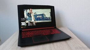 acer nitro i5 7300 full hd 1920x1080 512GB SSD GTX1050 4GB