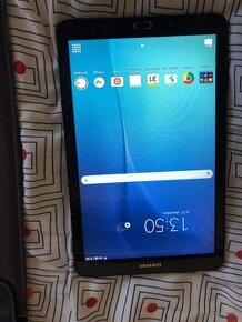 Predám funkčný veľký tablet Samsung 15 x 24 cm za 70 eur