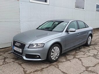 Audi A4 2.0 TDi 100 KW • 2012 •