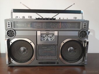 boombox