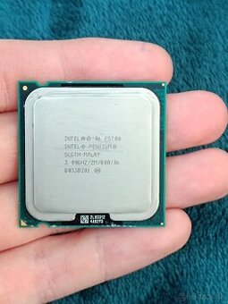 Predám plne funkčný Intel Core 2 dual E5700 - 1