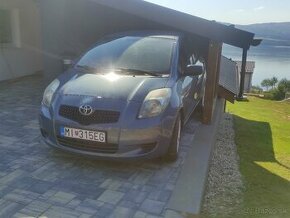 Predám Toyota Yaris 1.3 Rv.2005