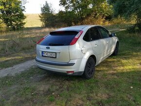 Ford Focus - 1