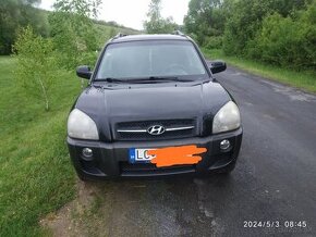 Hyundai Tucson diesel SUV 4x4 2l čierna farba