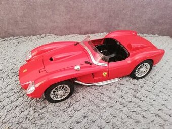 1:18 FERRARI 250 Testarossa