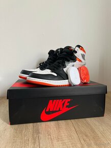 Jordan 1 Retro High elektro orange - 1