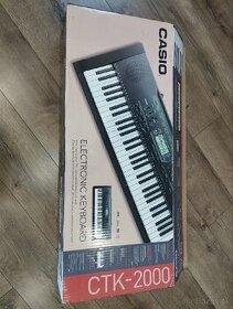 Predam elektronickek klavesy CASIO CTK2000