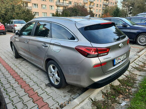 Hyundai i30 CW Kombi 1.6 CRDi 136 Style 7DCT