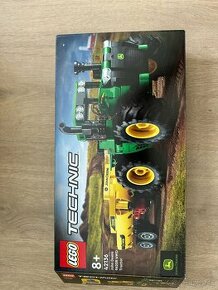 Lego 42136 John Deere