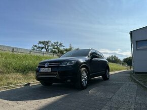 VW Touareg  3.0 D  4x4  Automat 8St  RV 2013 nova TK a EK