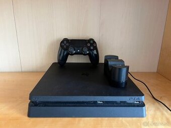 Predam Playstation 4 Slim 500GB s Controllerom