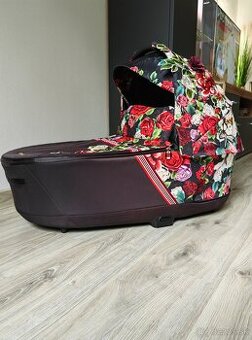 Cybex priam 4.0 2022 vanička /korba cot blossom dark