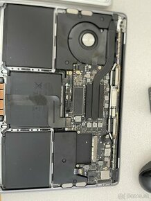 MacBook Pro 2017 A1708 na náhradné diely - 1