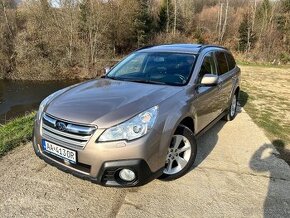 Subaru Outback 2.5i CVT LPG