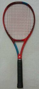 YONEX VCORE 98 305g Tango Red, 2021, grip 4, 1 kus - 1