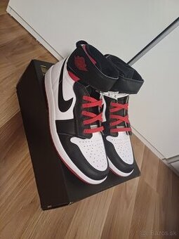 Air Jordan 1 Hi flyease 45