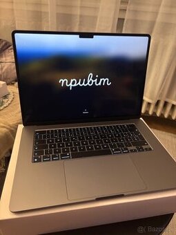 MacBook Air 15-inch