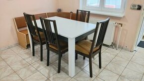 Jedálenský stôl (rozkladací) a jedálenské stoličky