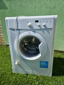 Pracka INDESIT SLIM 5KG