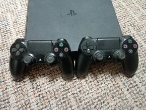 Playstation 4 slim