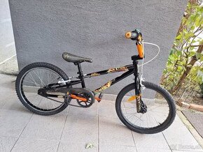 Predám bicykel20 kola  Bmx GT čierno oranžový