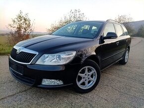 ŠKODA OCTAVIA COMBI  II 2.0 TDI CR   MODEL 2011