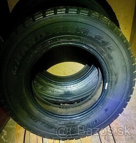 275/65 R17 DUNLOP GRANDTREK