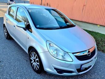 Predám Opel Corsa D 1.0 12v 44kw Ecotec r.v.2009