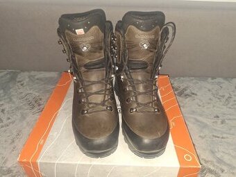 Lowa Tibet GTX  REZERVOVANE