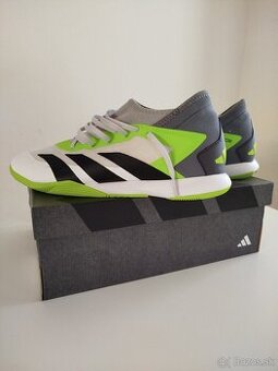 Halovky Adidas