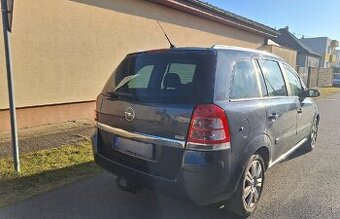 Opel zafira - 1