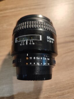 Nikon AF NIKKOR 85mm 1:1,8 D