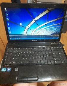 15,6" Toshiba L750 -i5, 4gb, 320gb, NVIDIA