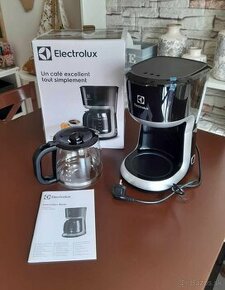 Nový kávovar zn. Electrolux EKF33XX