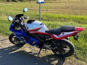 Predám superšport Yamaha tzr