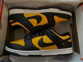 Nike Dunk low black and yellow