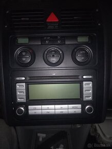 predam ovladanie kurenia a radio na vw touran 2004